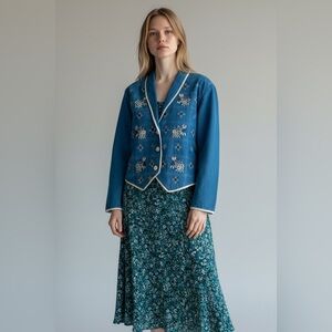 Vintage Embroidered Blue Denim Jacket with White Piping Size XL